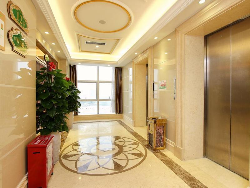 Vienna Classic Hotel Shenzhen Bantian Wuhe Avenue Exteriör bild