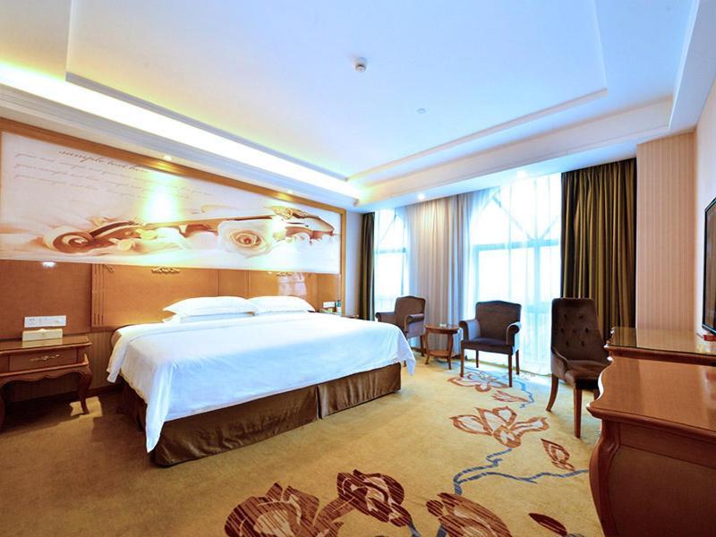 Vienna Classic Hotel Shenzhen Bantian Wuhe Avenue Exteriör bild